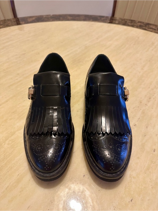 Tod's Shoes - Tod's Black Leather Fringe Kiltie Loafers Size 7